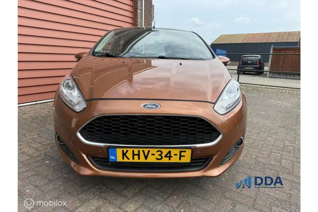 Ford Fiesta 1.0 - Automaat - Clima, Cruise, Stoelverwarming (2017) — foto 2