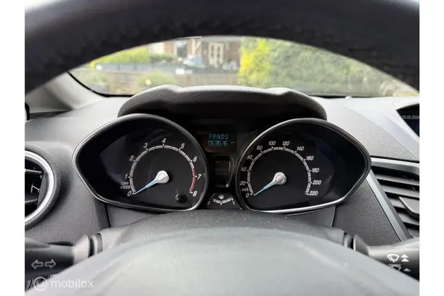 Ford Fiesta 1.0 - Automaat - Clima, Cruise, Stoelverwarming (2017) — foto 4