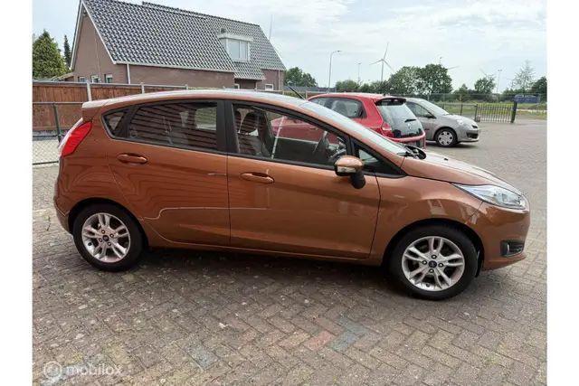 Ford Fiesta 1.0 - Automaat - Clima, Cruise, Stoelverwarming (2017) — foto 6