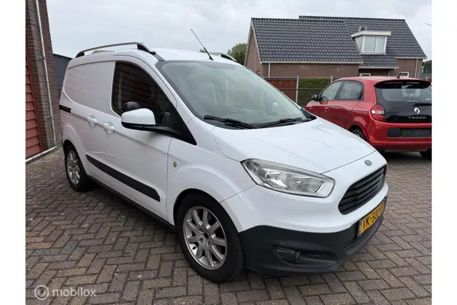 Ford Transit Courier 1.5 TDCI Ambiente (2014) — foto 7