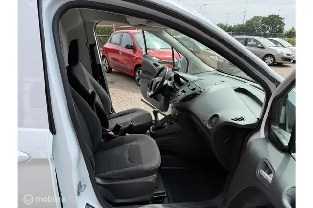 Ford Transit Courier 1.5 TDCI Ambiente (2014) — foto 10