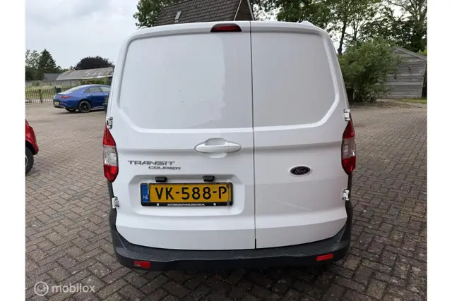 Ford Transit Courier 1.5 TDCI Ambiente (2014) — foto 15