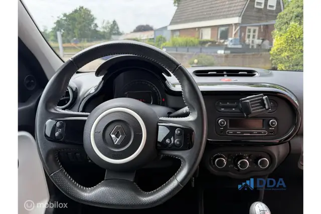 Renault Twingo 1.0 SCe Limited -Parkeersensor, Cruise, Airco (2017) — foto 3