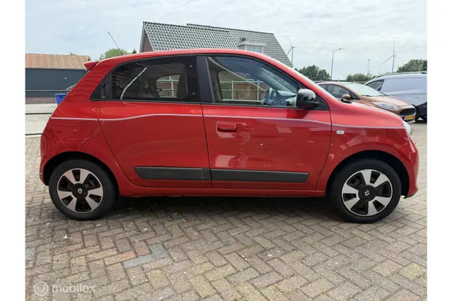 Renault Twingo 1.0 SCe Limited -Parkeersensor, Cruise, Airco (2017) — foto 6