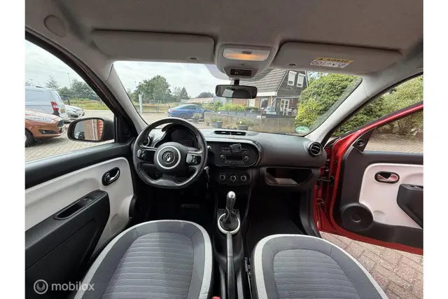 Renault Twingo 1.0 SCe Limited -Parkeersensor, Cruise, Airco (2017) — foto 13