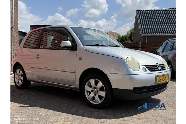 Volkswagen Lupo 1.0 (2002) — foto 2