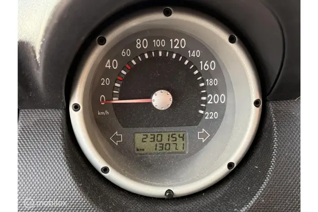 Volkswagen Lupo 1.0 (2002) — foto 11