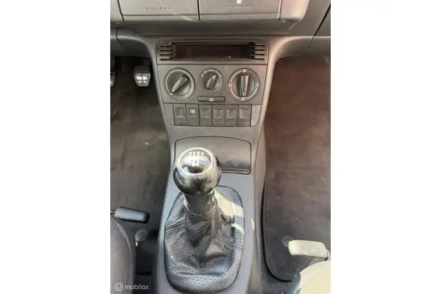 Volkswagen Lupo 1.0 (2002) — foto 14